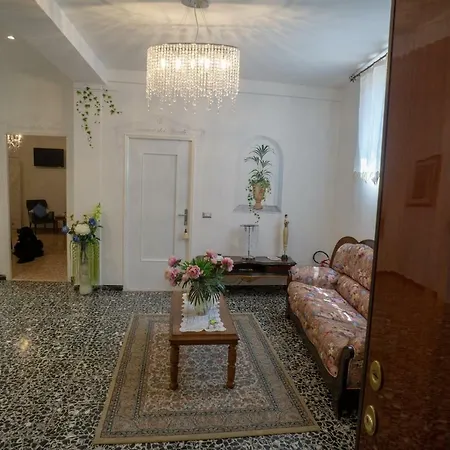 A Casa Di Nonna Ada Apartment *
